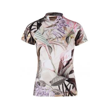 Tricou cu un motive florale