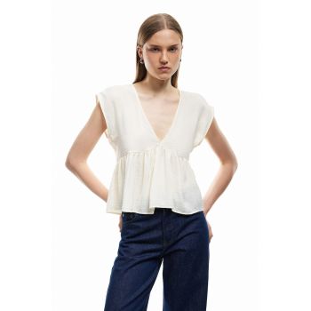 Bluza evazata cu decolteu in V