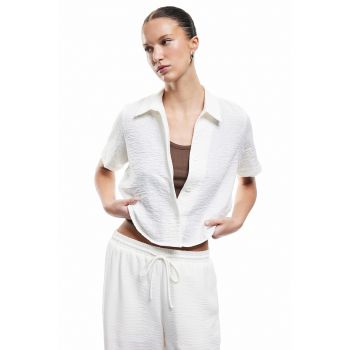 Camasa crop cu model texturat