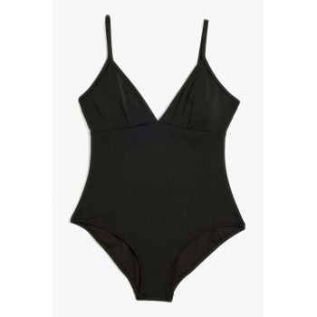 Costum de baie intreg