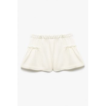 Pantaloni scurti cu fronseuri