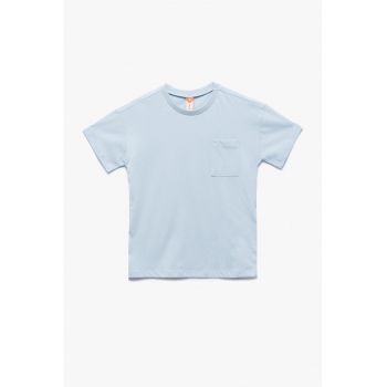Tricou cu buzunar pe piept