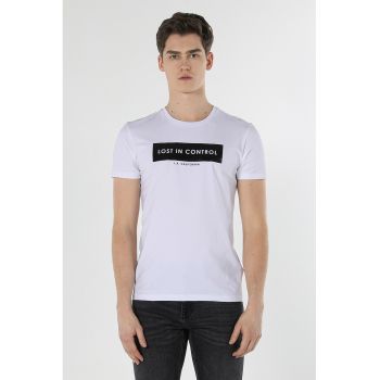 Tricou slim fit cu aplicatie text