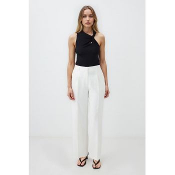 Pantaloni drepti cu talie inalta