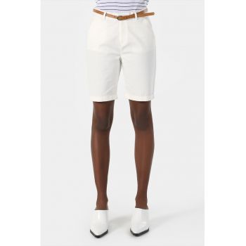 Pantaloni scurti cu buzunare oblice