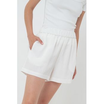 Pantaloni scurti din amestec de lyocell cu buzunare laterale