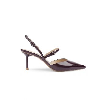 Pantofi de piele cu varf ascutit