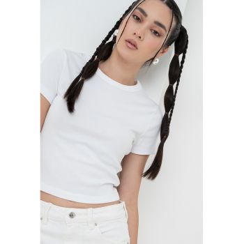 Tricou crop din amestec de bumbac organic cu decolteu rotund