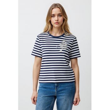 Tricou in dungi cu aplicatii de paiete