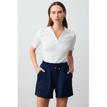 Tricou polo cu margini valurite