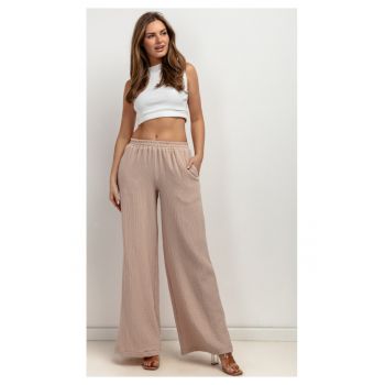 Pantaloni cu croiala ampla si aspect texturat