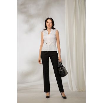 Pantaloni drepti cu pliu frontal