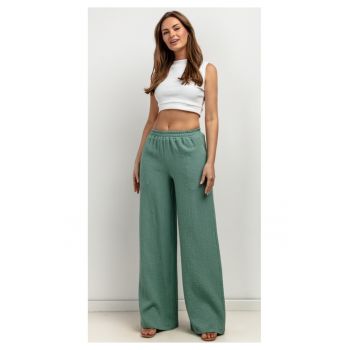 Pantaloni texturati cu croiala ampla si talie elastica