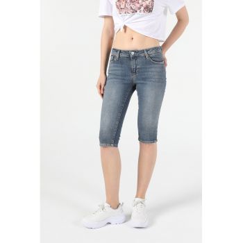 Pantaloni slim fit trei sferturi de denim