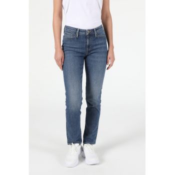 Blugi slim fit Carla
