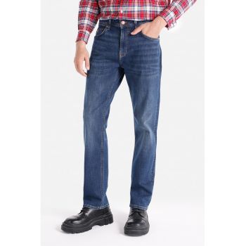 Blugi regular fit David