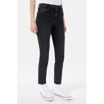 Blugi slim fit cu talie inalta