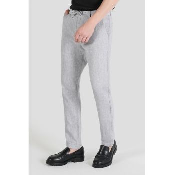 Pantaloni de in cu talie medie si snur