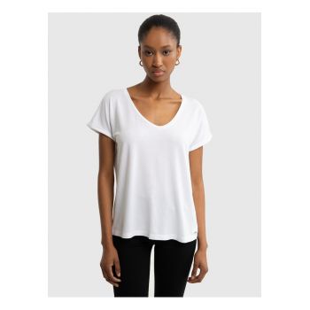 Tricou regular fit cu decolteu in V Valeria