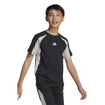 Tricou cu model monograma pe piept