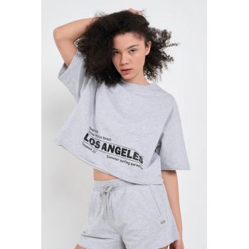 - Hanorac dama cu maneca scurta cu mesaj text ( LIGHT GREYMEL