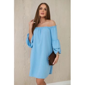 Rochie cu decolteu pe umeri -