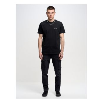 Tricou cu logo discret