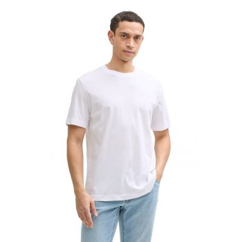 Tricou de bumbac cu decolteu la baza gatului si logo
