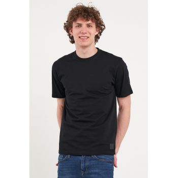 Tricou regular fit cu decolteu la baza gatului