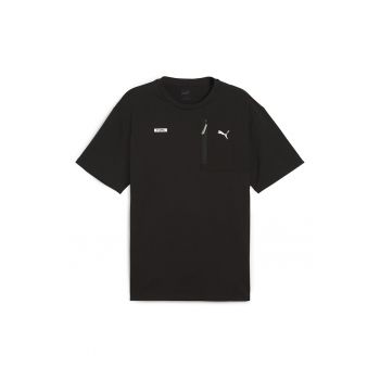 Tricou cu decolteu la baza gatului si buzunar cu fermoar