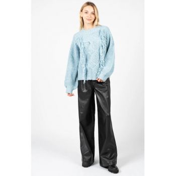 Pulover lejer cu franjuri -