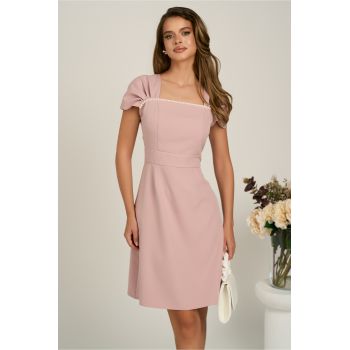 Rochie scurta roz din stofa evazata cu perlute la bust- Moze