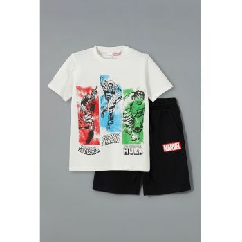 Set de pantaloni scurti si tricou cu imprimeu desene animate