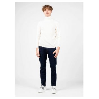Blugi slim fit cu nasturi Lavo - 46