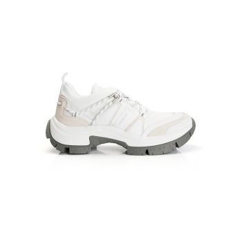 Pantofi sport cu insertii de piele -