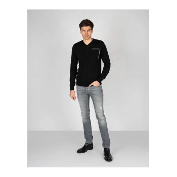 Pulover cu decolteu in V -