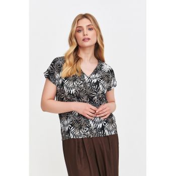 Bluza cu model floral si maneci scurte