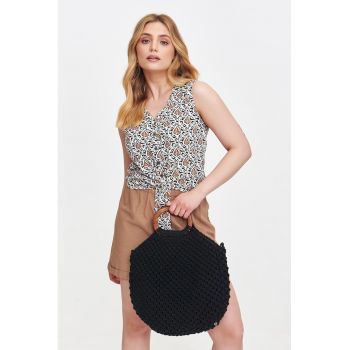 Bluza fara maneci cu decolteu in V