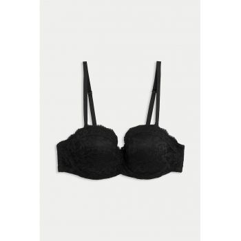 Sutien cu strat exterior de dantela