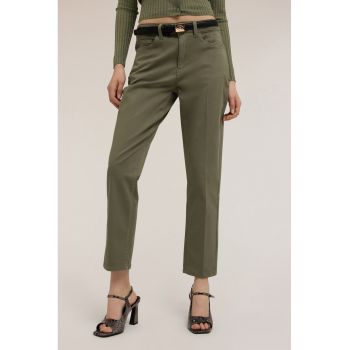Blugi crop cu talie inalta
