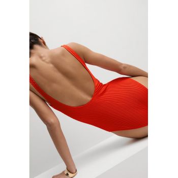 Costum de baie intreg cu striatii