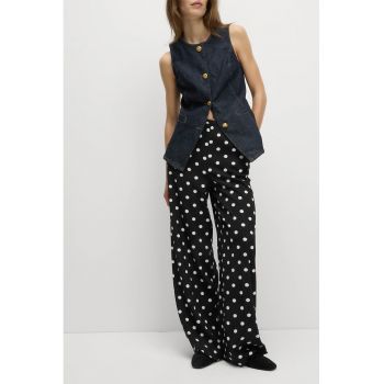 Pantaloni cu croiala dreapta si animal print