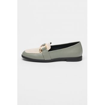 Pantofi loafer de piele cu segment frontal din material textil