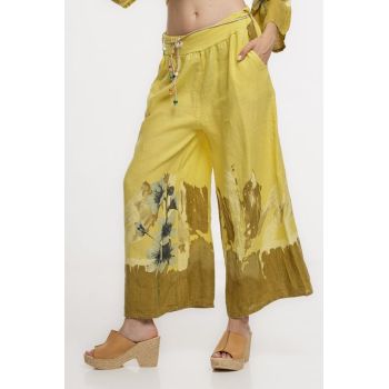 Pantaloni de vara largi din in galben cu imprimeu floral artistic