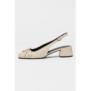 Pantofi de piele cu toc masiv Pantofi de piele cu toc masiv