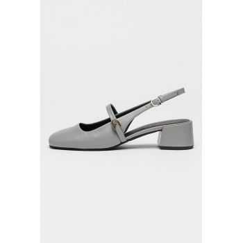 Pantofi Mary Jane de piele cu toc si catarama