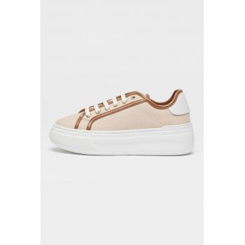 Pantofi sport cu insertii de piele
