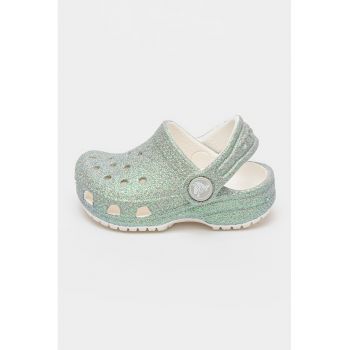 Saboti slingback cu model clasic si aspect stralucitor