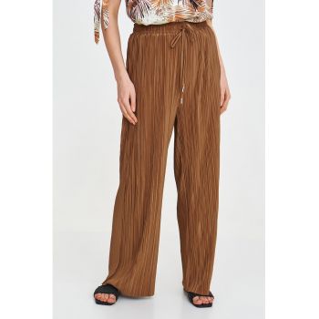 Pantaloni evazati cu snur in talie