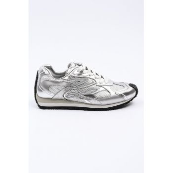 Pantofi sport cu detalii de piele
